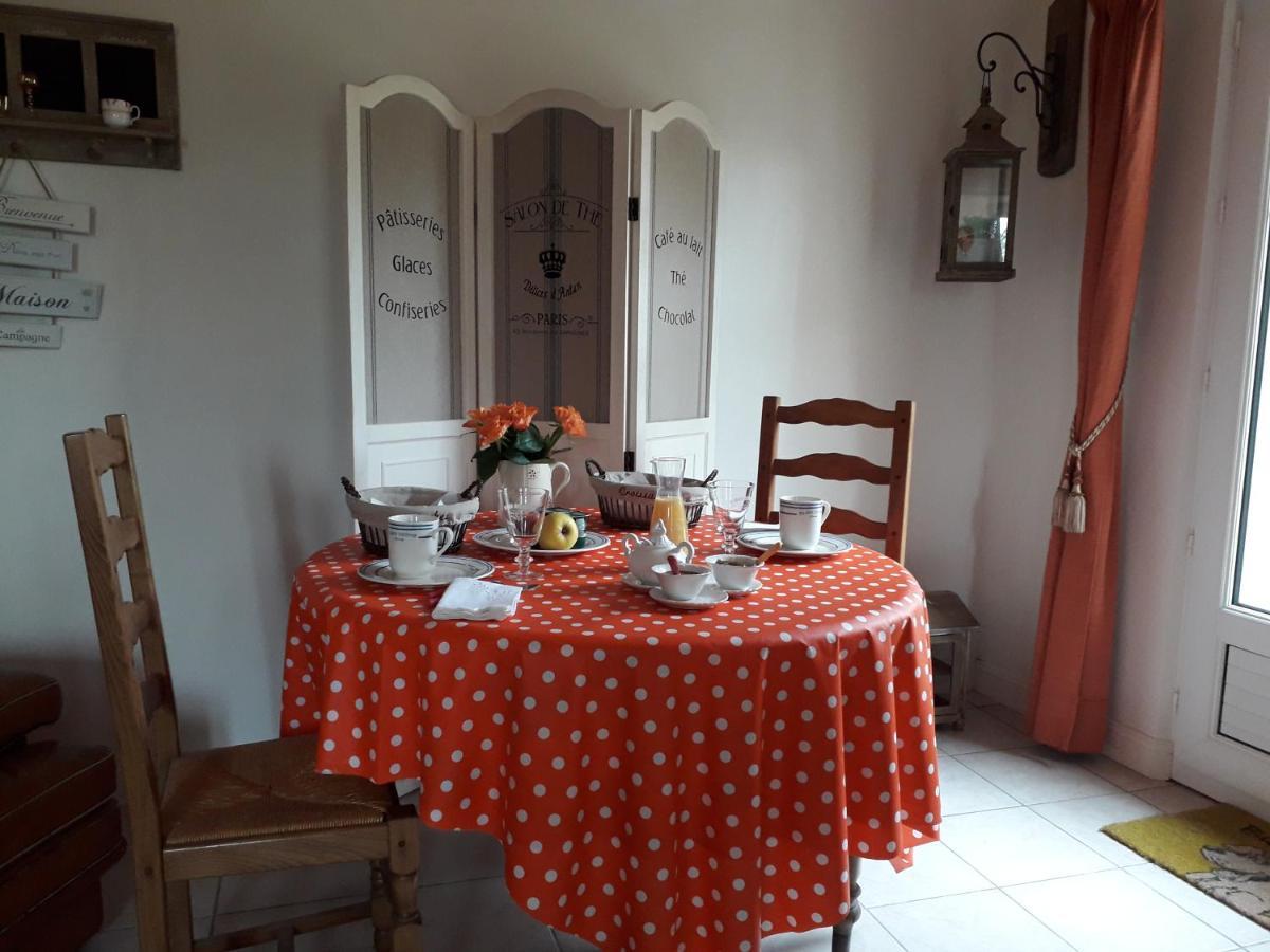 Le Jardin De Camille Bed & Breakfast Tailleville Exterior photo